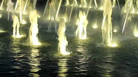 Relax by the fountain 스톡 동영상 11357849
