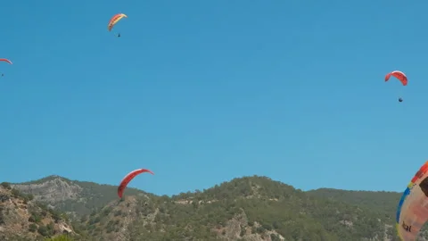 Relax weekend with parasailing. Video stock 249730803