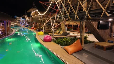 Relaxation area by the pool Video stock 309128535