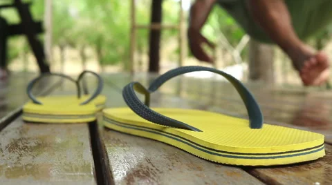 Relaxed man in a hammock Stock Footage 40010962