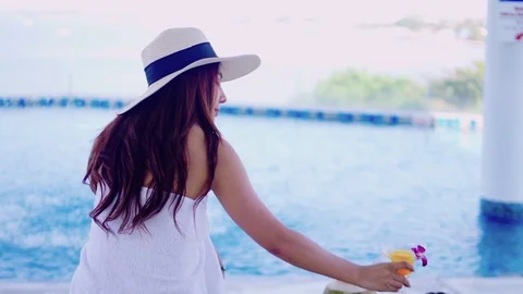 Relaxing 0100181905 Stock Footage 121985390