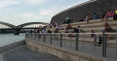 Relaxing at cologne riverside.MP4 库存影片 53545012