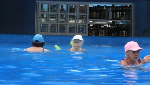 Relaxing in pool in Mazatlan, Mexico Stock Footage 1117752