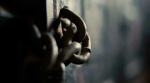 Reliable protection, padlock with a big chain (4) 스톡 동영상 49070751
