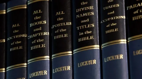 RELIGIOUS BOOK SET 스톡 동영상 105423890