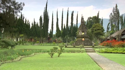Religius shrine in park of temple Video stock 8533598