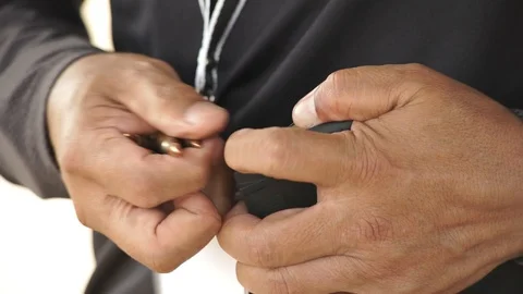 Reload and shoot Видео 127610417