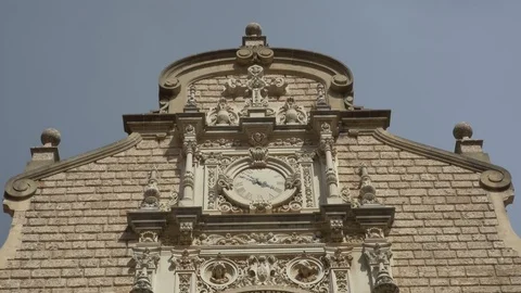 Reloj clocktower Montserrat zoom Stock Footage 106992127