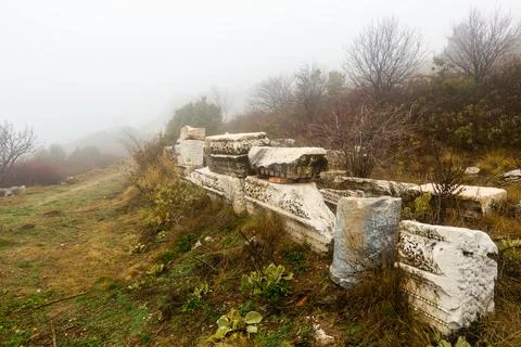 Remained architectural elements at Turkish archaeological site of Sagalassos 스톡 사진
