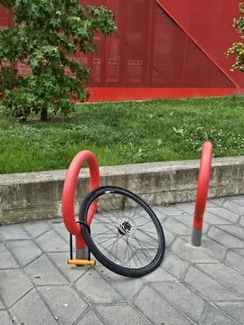 Remaining bicycle wheel Foto stock