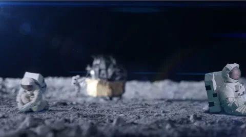 Remote astronaut working on the moon with laptop computer Vídeos de archivo 32963137