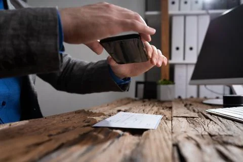 Remote Check Deposit. Scanning Documents 스톡 사진