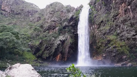 Remote with difficult access, Fundao Waterfall in Brazil is worth it Stock Footage 309492807