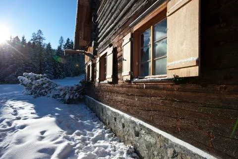 Remote log cabin Фото