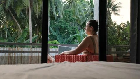 Remote work on balcony in the tropics Foto stock