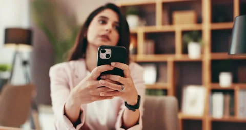 Remote work, phone and bad news with woman in home office for virtual assistant Vídeo Stock 306534796