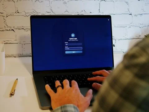 Remote Worker Gets Message on Logon Screen - Fired Stock-Fotos