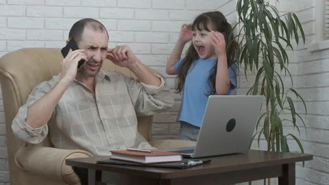 Remotely father work. Stock Footage 133362186