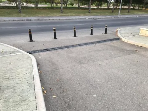 Removable type car stop bollards at an private road entry of an Government pr 库存照片