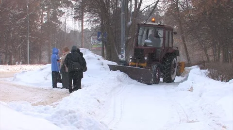 REMOVAL OF SNOW Stock Footage 1197361