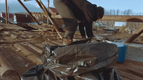 To remove construction debris, garbage collection Stock Footage 320980451