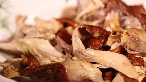 Remove the roast chicken (4) Stock Footage 202159092