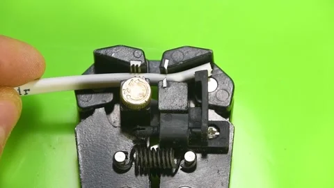 Removing insulation from copper wires. (chroma key) Stock Footage 164995984