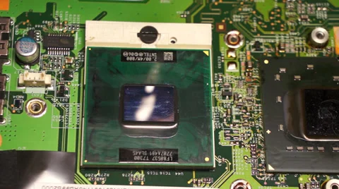 Removing the processor from the motherboard of the laptop. Stock-Footage 37980897