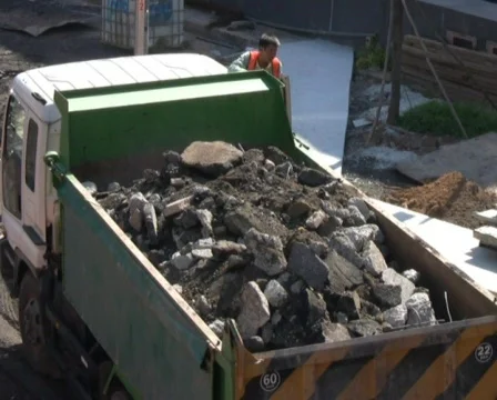 Removing Rubble Stock-Footage 607585