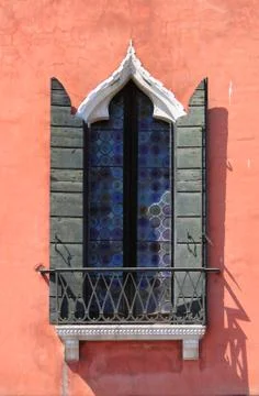 Renaissance window in Venice Stock Photos