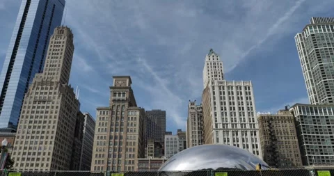 Renovation work taking place at the Cloud Gate, Bean in Chicago, EUA Stock Footage 252422414