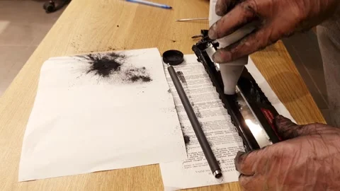 Repair and refill laser printer cartridge. a specialist in the repair 스톡 동영상 261990216