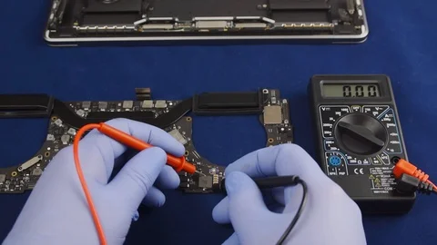 Repair a laptop Stock Footage 104895116