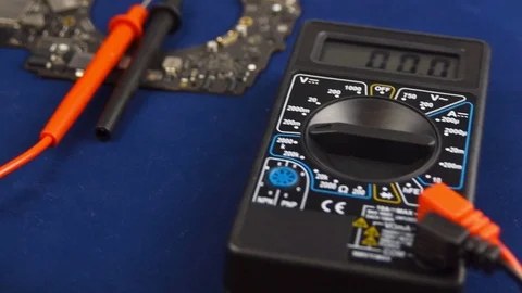 Repair a laptop Stock Footage 104895288