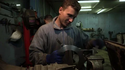 Repair locksmith 스톡 동영상 160659392