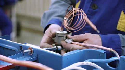 Repair of refrigeration unit Video stock 67381512