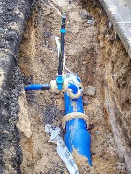 Repair of the underground  broken pipe with replace new Foto stock