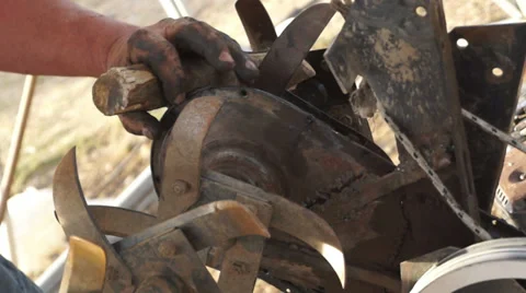 Repairing Plow Machine (3) Видео 32452609