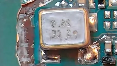 Replacing IC Chip on Smartphone Motherboard Stock Footage 333365191