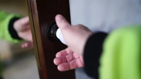 Replacing the light bulb in the mirror Stock Footage 171765835