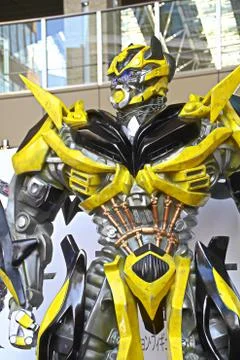 The Replica of Bumblebee robot statue 스톡 사진