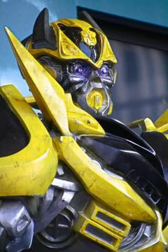 The Replica of Bumblebee robot statue Foto stock