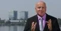 Reporter Speaking Financial Stock Market News Conference World Banking Center 4k or 4k+ Resolution