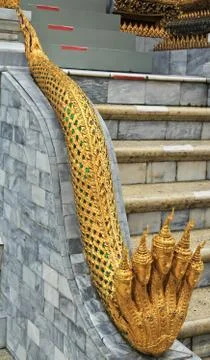 Reptile statue Stock Photos