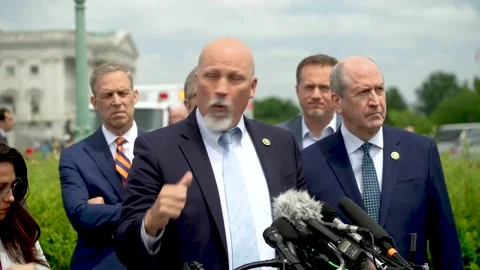 The Republican hard wing hardens its opposition to the bill on the US debt ceili Vídeos de archivo 242545552