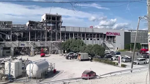 Rescue teams search for missing after deadly Japan earthquake, JAPÓN, JP - 29 Ju Stock Footage 340824578