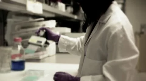 Research 06 스톡 동영상 8989902