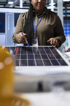 Research and development experts highlight key elements of solar panel design Stockfoto's
