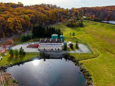Reservoir and Pumping Station Drone 库存照片