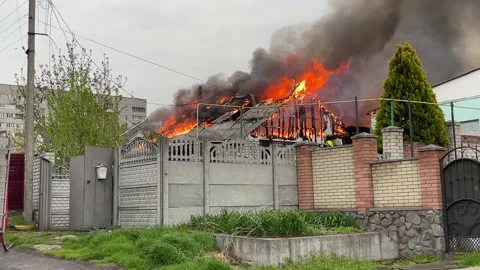 Residential building is on fire Stock Footage 153739132